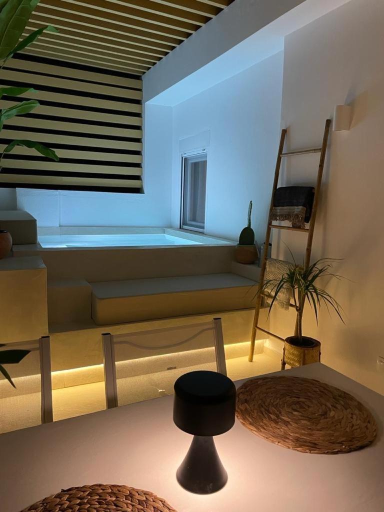 شقة Skyhigh, Nilie Hospitality Mgmt سالونيك المظهر الخارجي الصورة